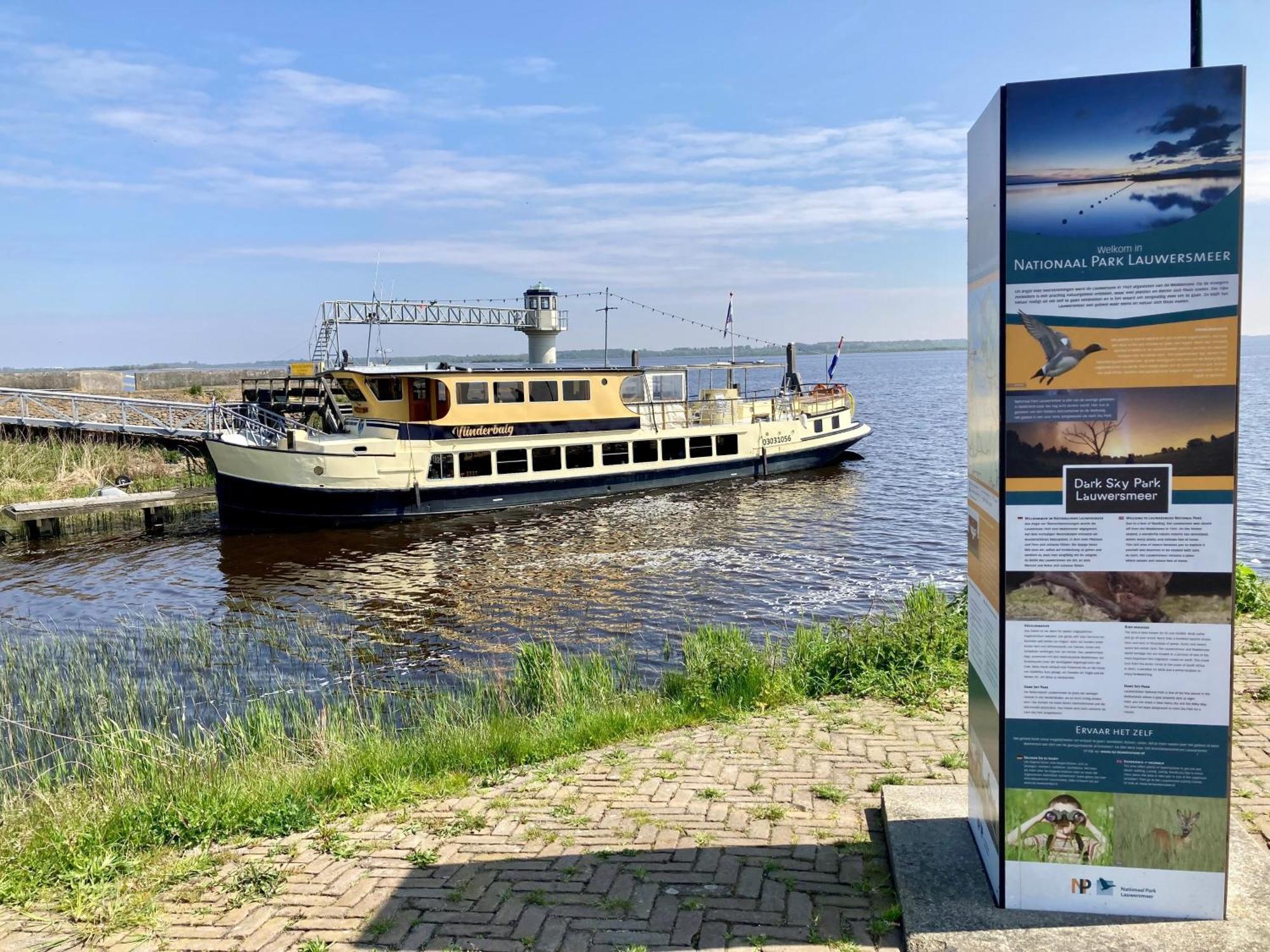 Sonnenhaus 6 Pers House With Sunny Terrace At A Typical Dutch Canal & By Lauwersmeer Lake. Anjum Exterior foto